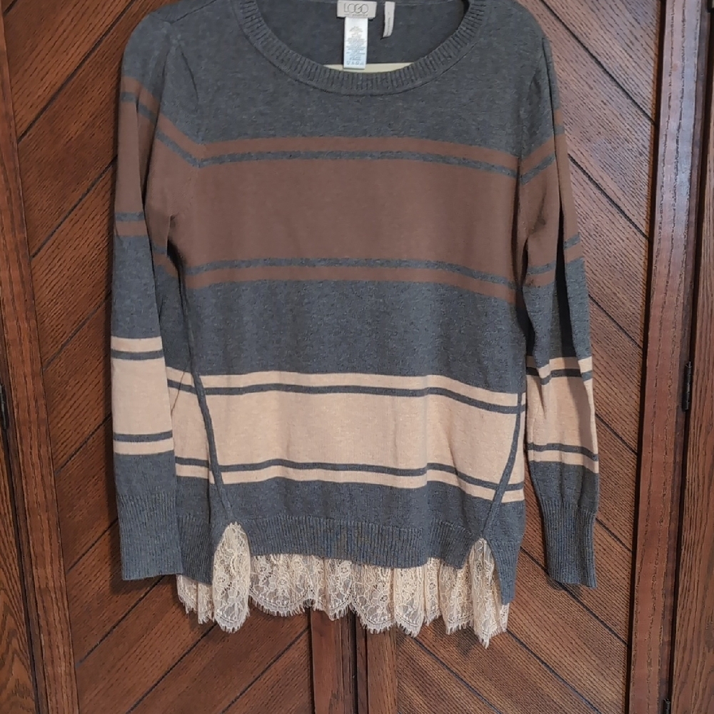 LOGO by Lori Goldstein Gray Sweater